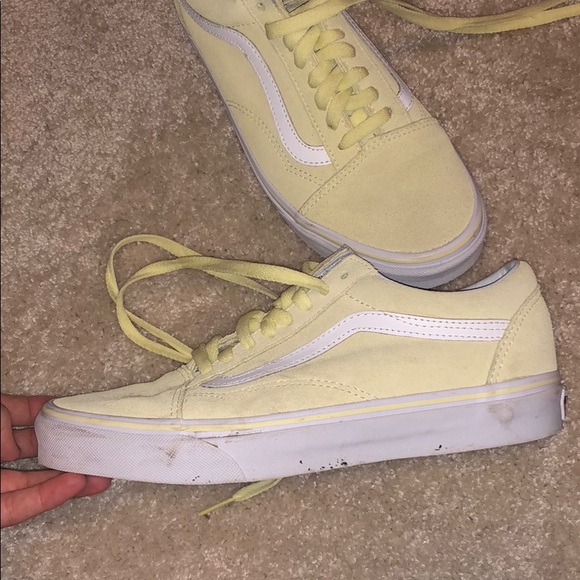 Yellow Vans - Picture 7 of 7